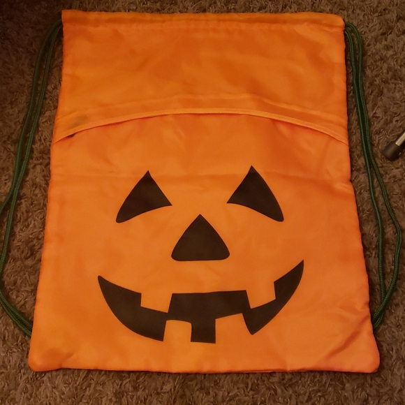 Playful Pumpkin New in Package Thirty-One Cinch Sac
